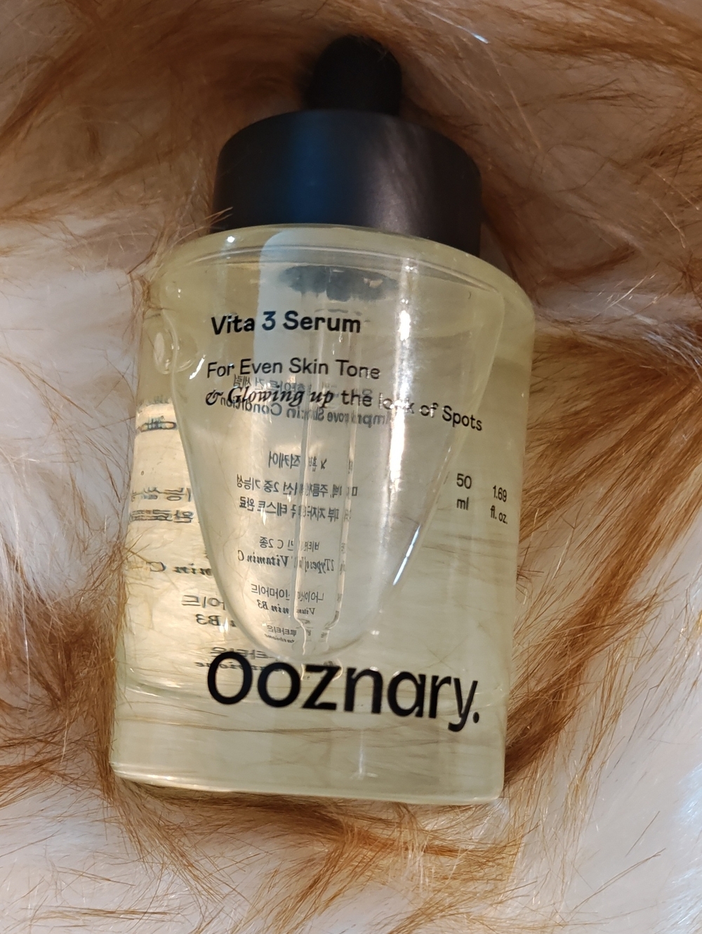 Ooznary Vita 3 Serum - Light Yellow Skincare Bottle